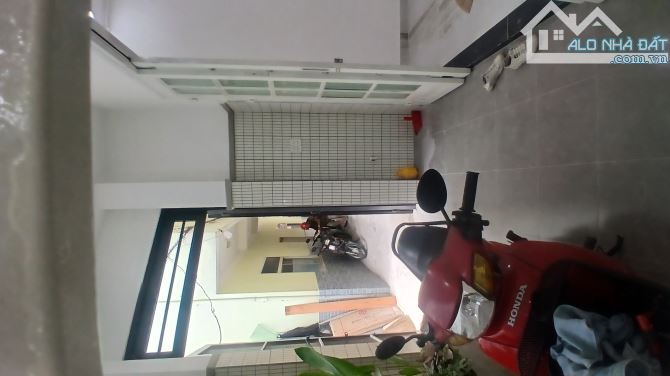 Âu dương lân, quận 8, 4 tầng, 6mx8m, 4 phòng ngủ ,nhỉnh 7,x tỷ