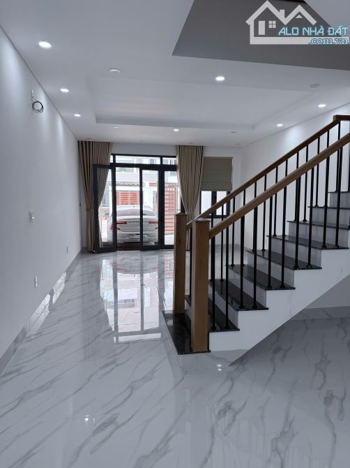 Bán gấp nhà ĐÔNG HƯNG THUẬN 2 Ngay Công An phường Đông Hưng, | DT 54m2| GIÁ 2 Tỷ 1 |