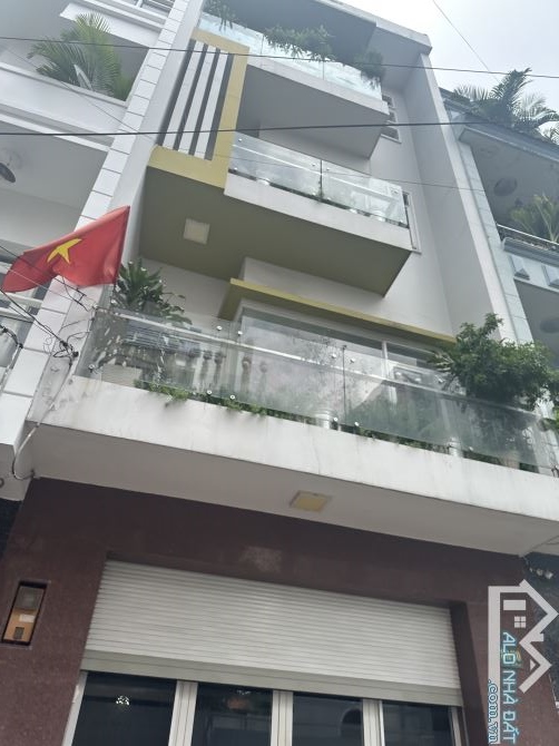 GẦN Aeon Tân Phú - Siêu phẩm 5tầng Tân Quý - HẺM ÔTÔ ngủ nhà - NGANG 4m, 4PN. Chỉ 7.99 tỷ