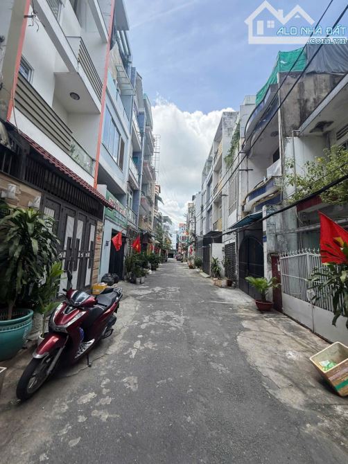CHDV 4 TẦNG, HXH 6M THÔNG - LUỸ BÁN BÍCH, THOẠI NGỌC HẦU - 64M2 VUÔNG,TN ĐỀU - HƠN 8Tỷ XÍU