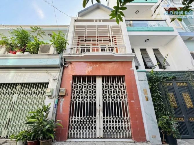 CẦN TIỀN BÁN GẤP NHÀ NGAY HOA LAN PHÚ NHUẬN-GIÁ:3.82TỶ/56m2(4x14m).SHR