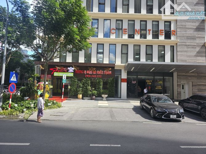 Villa, Biệt thự Đường 12m, Khu Cứ Xá Nguyễn Trung Trực, đường 3/2 ngang 8x20m, Quận 10.