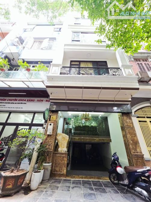 41.9 tỷ Toà 9 tầng thang máy có hầm Ngụy Như Kom Tum oto tránh đỗ vỉa hè 60m2 x mtiền 5m
