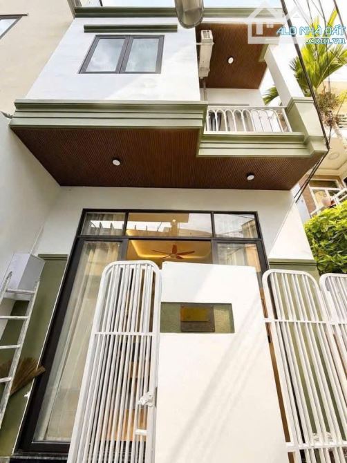 CÔ CÚC CẦN BÁN CĂN NHÀ ĐANG CHO THUÊ ĐƯỜNG LÂM VĂN BỀN, QUẬN 7 - GIÁ: 3.06TỶ/60M2