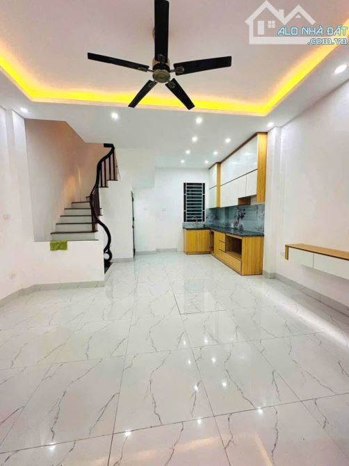 Cầu Đơ 3 - Hà Đông, Xây mới 5 tầng, full nội thất, 50m ra phố Quang Trung, gần BV Hà Đông