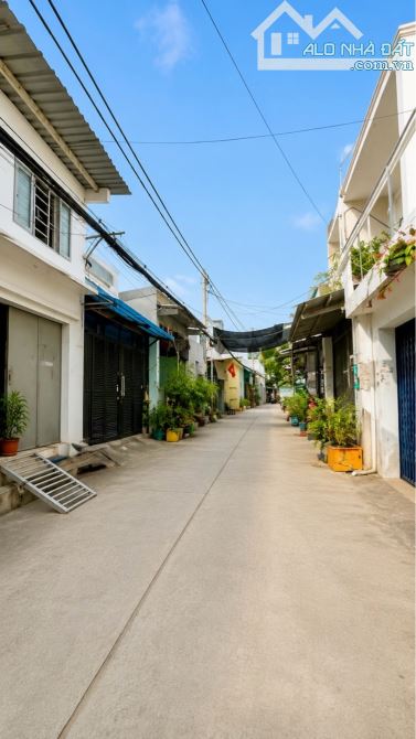 🌹🌹 Giá 4,5 tỷ TL🌹🌹 🏘 Trần Đại Nghĩa, Tân Tạo, Bình Tân. DT 4 x 16, cấp 4. 🍀NHÀ TRỌ