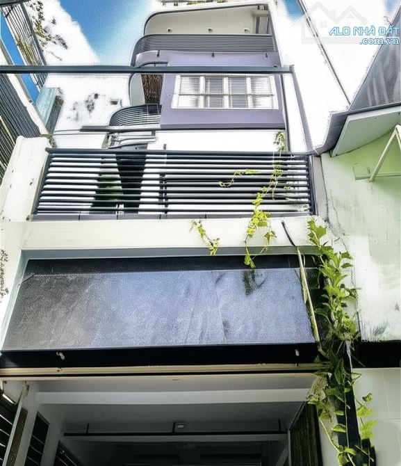 Cần bán ngay nhà Siêu Phẩm đường Ngô Quyền, Quận 5. Giá 4Tỷ840/ 75m2 (5,3x15m) 3 lầu 4PN