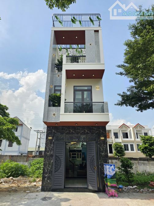 4,5Tỷ TL🔥Bán nhà RẺ XÂY MỚI 1 trệt 2 lầu 69,5m2 KDC Khang Đạt, p.Bình Chuẩn, Tp.Thuận An