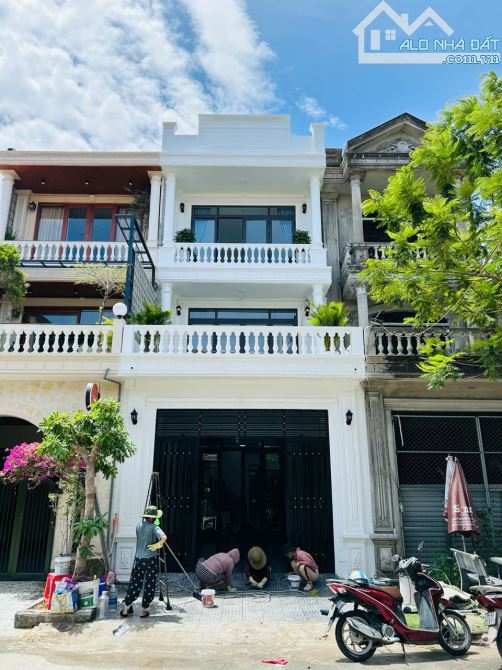 BÁN NHÀ 3 TẦNG TÂN CỔ ĐIỂN, KHU C – KHU ĐÔ THỊ MỚI PHÚ MỸ THƯỢNG, TP HUẾ, FULL NỘI THẤT
