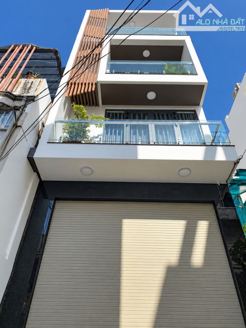 TÔI BÁN GẤP NHÀ PHÓ CƠ ĐIỀU , QUẬN 11. GIÁ:4,45TỶ/65,8m2.SỔ SẴN. ĐANG CHO THUÊ 22TRIỆU/TH