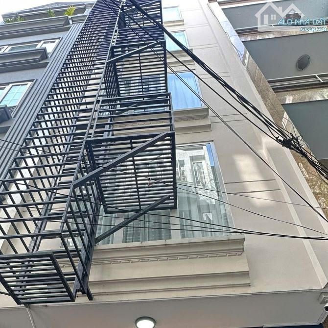 QUẬN 1 - 34 TỶ. Siêu phẩm Airbnb. Doanh thu 2 tỷ. Lý Tự Trọng Bến Thành Quận 1.