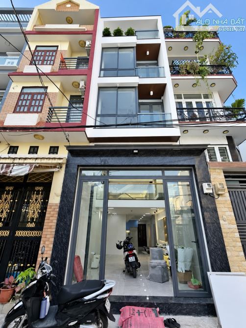 HẠ GIÁ BÁN NHANH NHÀ NGUYỄN GIẢN THANH, QUẬN 10. GIÁ:4TỶ790/65,6m2. 4LẦU KIÊN CỐ. SỔ SẠCH