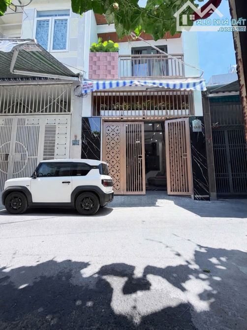 Nhà 2 tầng k282/127 Hà Huy Tập, thông ra chợ Cù Chính Lan