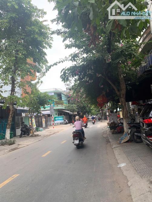 *Bán Nhà 3,5 Tầng, đường Phan Bôi (khu Phố Hàn), dt 91,2m2, Giá 13,5 tỷ TL