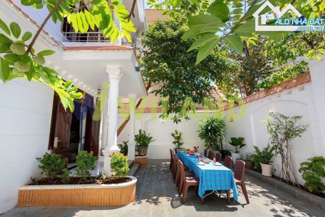 BÁN CĂN BIỆT THỰ KHU LẠC LONG QUÂN PHƯỜNG 2 GẦN BÃI SAU GIÁ TỐT NHẤT THỜI ĐIỂM HIỆN TẠI