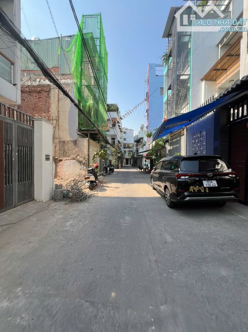 BÁN NHÀ MỚI - SẴN DÒNG TIỀN - GẦN CHỢ BÀ CHIỂU P24 BÌNH THẠNH , 4X17M 4 TÂNG