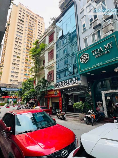 - 7 TẦNG THANG MÁY - TÒA VP KẾT HỢP Ở - 3 Ô TÔ TRÁNH - KINH DOANH - VỈA HÈ - KHU VIP - VỈA