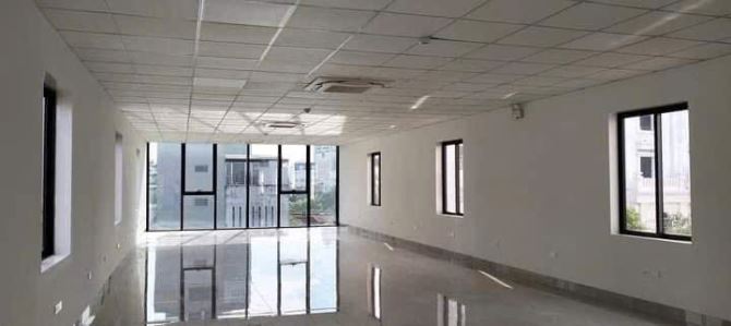 CHỦ CẦN BÁN GẤP NHÀ PHÂN LÔ HOÀNG VĂN THÁI, 105M2, 3 TẦNG, ĐƯỜNG 7M, Ô TÔ, CHỈ 26,5,mt 5,1
