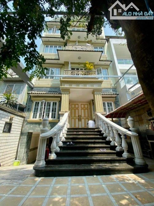 Định cư nên cần bán gấp building MT Hồ Biểu Chánh 9x28m hầm + 7 lầu + TM chỉ 57 tỷ TL