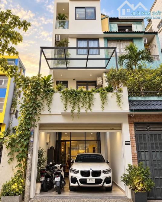 Nhà Hẻm Xe Tăng 6m Trục Tô Hiến Thành, Q10 - Giá 4 Tỷ 690 / DT: 5,8m x 17,2m. Sổ Sẵn