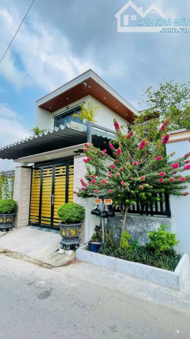 Biệt thự mini Xây mới Ngay Biên Hòa. Ngang 8m dài 12m gần vị trí trung tâm Bửu Long