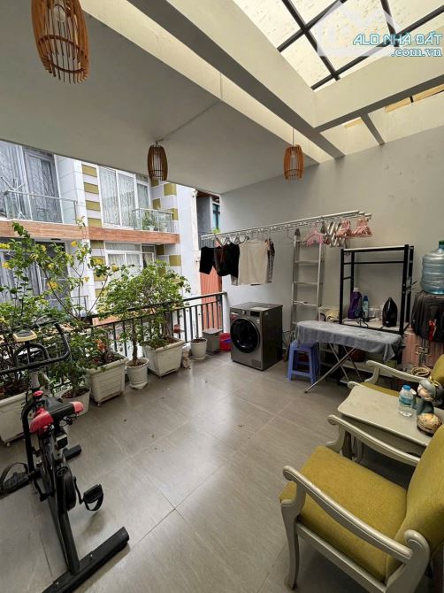 NHÀ MỚI - HẺM XE HƠI - KHU DÂN TRÍ AN NINH , 4.7MX17M DỌN VÀO Ở NGAY