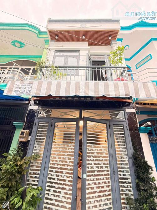 Bán gấp nhà ĐÔNG HƯNG THUẬN 2 Ngay Công An phường Đông Hưng, | DT 54m2| GIÁ 2 Tỷ 1 |