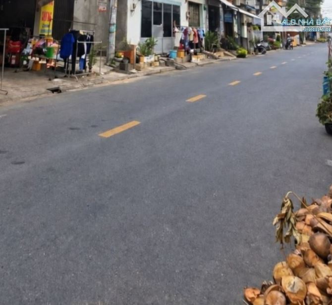 Căn Hộ Dịch Vụ Mặt Tiền 3 Tầng, Đường Số 4-QL 1A, Ngang 10m, 120m2(10mx12m), Chỉ 9 Tỷ (TL)