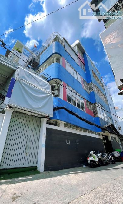 Bán Gấp Nhà Mặt Tiền Khu Phan Xích Long - Phú Nhuận - 6x20m - 4 Tầng - Giá 22,5 Tỷ