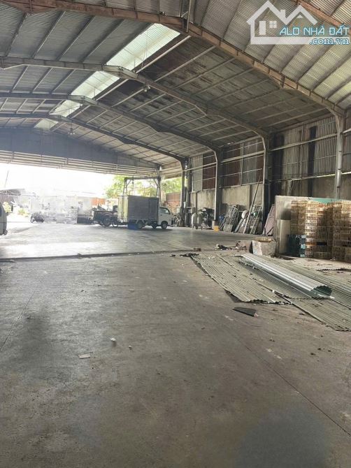 Cần Bán Nhà Xương Quy Mô Lớn Trong KCN An Phước