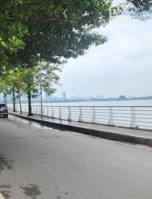 BIỆT THỰ TRÍCH SÀI CÁCH TÂY HỒ KHOẢNG 100M CHỈ 214TR/M2 Ô TÔ VÀO NHÀ VIEW HỒ
