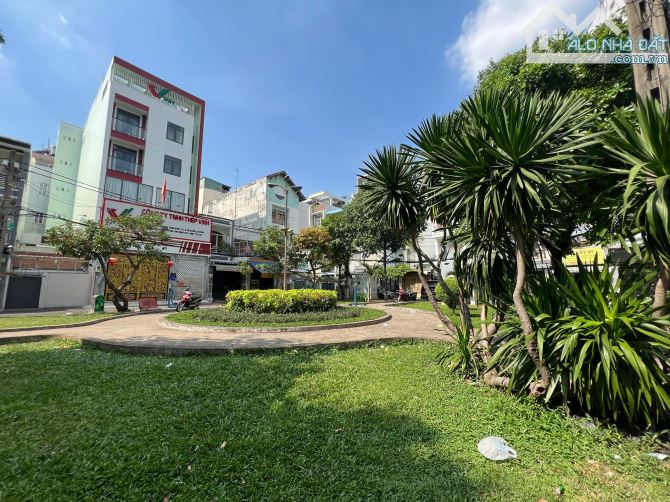 Hàng Hiếm - Bán khuôn đất đẹp khu Compound 226 Lê Văn Sỹ, P1, Tân Bình - 12x17m - 47 tỷ