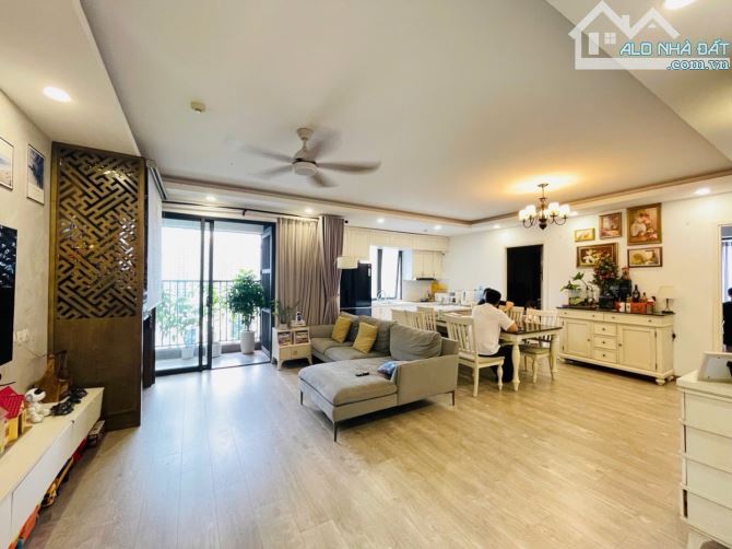💥CĂN HỘ CHUNG CƯ VIP IMPERIA SKY GARDEN DT 100M2 - LÔ GÓC 3 MẶT THOÁNG - NỘI THẤT XỊN - V