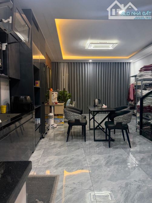 Khu phân lô, ô tô tránh, kinh doanh, KDC Vĩnh Lộc 80m, mặt tiền 5m, xây 4 tầng