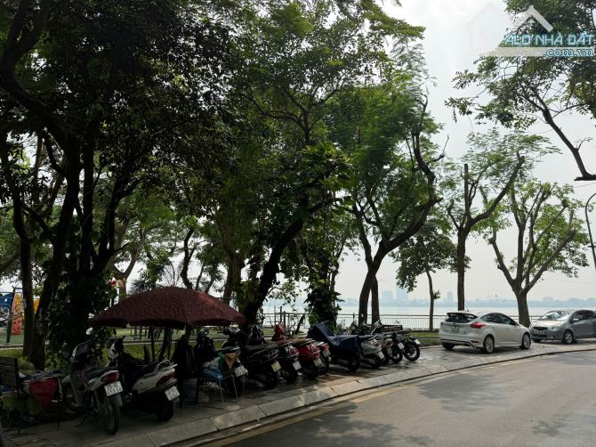 BÁN NHÀ MẶT PHỐ QUẢNG KHÁNH, 100M2, 9 TẦNG, MT 10M, VIEW HỒ TÂY, 110 TỶ