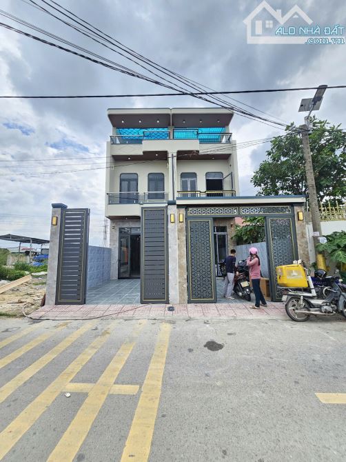 103m2_5Ty500/căn🔥👉3 Căn Nhà Mới gần Ngã 4 Bình Trị, 1/Bùi Thị Xuân gần bờ hồ KDC Biconsi