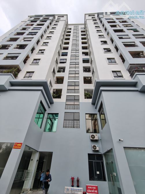 Bán căn hộ tòa OCT1B - KĐT Resco Cổ Nhuế Phạm Văn Đồng - 57m2 - giá 4,1 Tỷ - sổ đỏ sẵn