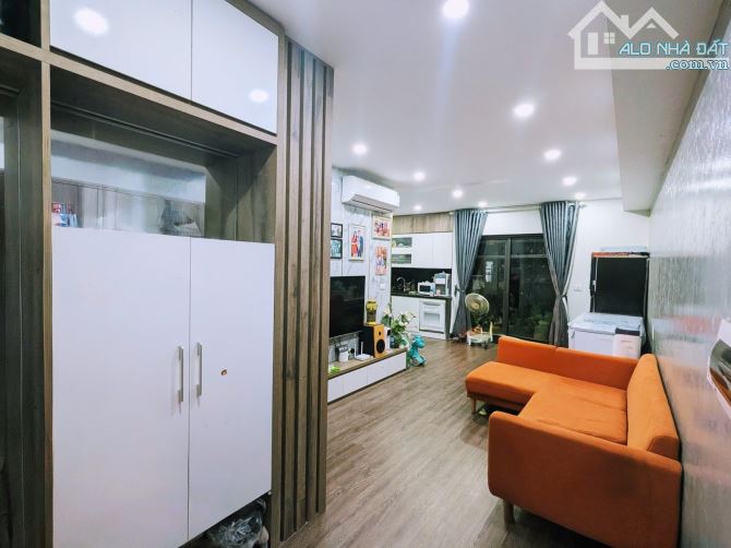 NHỈNH 3 TỶ CÓ NGAY CĂN 2 PN INTRACOM RIVERSIDE - FULL NỘI THẤT - VIEW CẦU NHẬT TÂN THOÁNG
