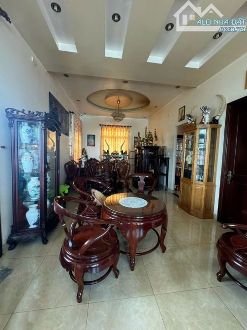 BIỆT THỰ ĐƯỜNG 339 NGANG 10M – 204M² | GẦN ĐỖ XUÂN HỢP