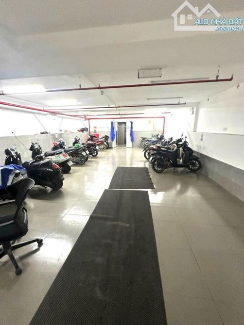 94 tỷ/134 m2/ 10 Tầng/ Tòa Văn Phòng Thái Thịnh