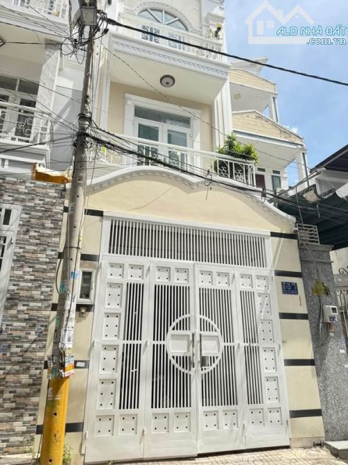 KẸT TIỀN BÁN GẤP NHÀ 50M2 TẠI NGUYỄN PHI KHANH, QUẬN 1 VỚI GIÁ CHỈ 4 TỶ 090!