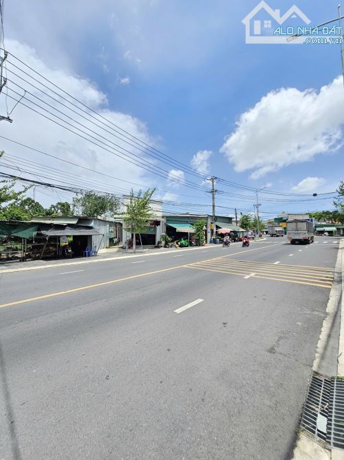 Bán dãy trọ 5x37m, mặt tiền Nguyễn Thị Tươi (sầm uất, thu nhập 13tr/th)