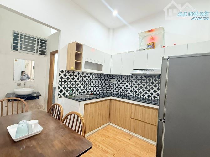 Nhà ngộp giá tốt hoàn công! tại Lê Thị Hà, 1,8 tỷ, 72m2, SỔ HỒNG RIÊNG