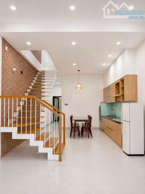 Bán nhà 2 tầng mới đường Phong Bắc 17 – Gần Chợ Hòa Cầm. DT 90M2 – Giá 5.75 TỶTL