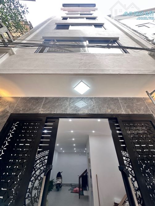 SIÊU VÍP- DỐC TAM ĐA - THUỴ KHUÊ- TÂY HỒ - 50/55 M - 8 TẦNG - MẶT TIỀN 5 M - GIÁ 19,5 TỶ