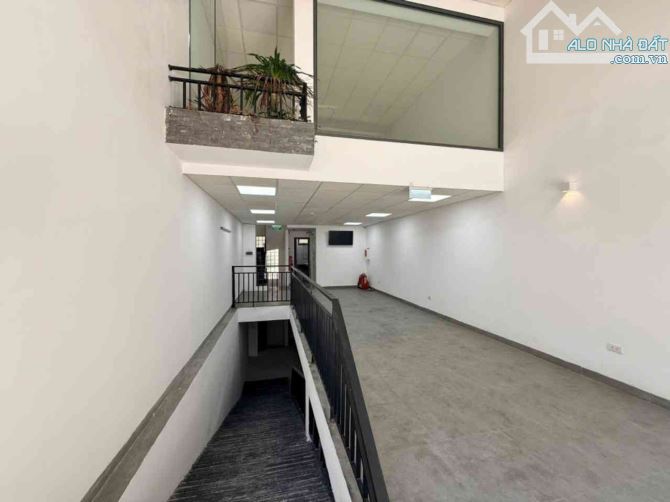 BÁN SIÊU PHẨM - MẶT PHỐ - YÊN PHỤ - TÂY HỒ - 85 M - 7 TẦNG - MẶT TIỀN 5,8 M - GIÁ 40,5 TỶ