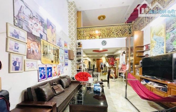 CHDV 5 Tầng Có Thang Máy, Ngay Sát MT Trương Đăng Quế, Gò Vấp👉 175m2 Bán Chỉ 24tỷ.