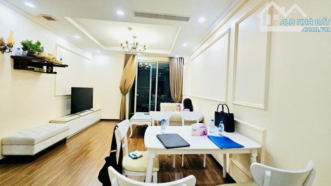 BÁN CHUNG CHƯ 99 TÂN MAI - HOÀNG MAI CĂN GÓC 83m 3 N2VS GIÁ 8.3 TỶ