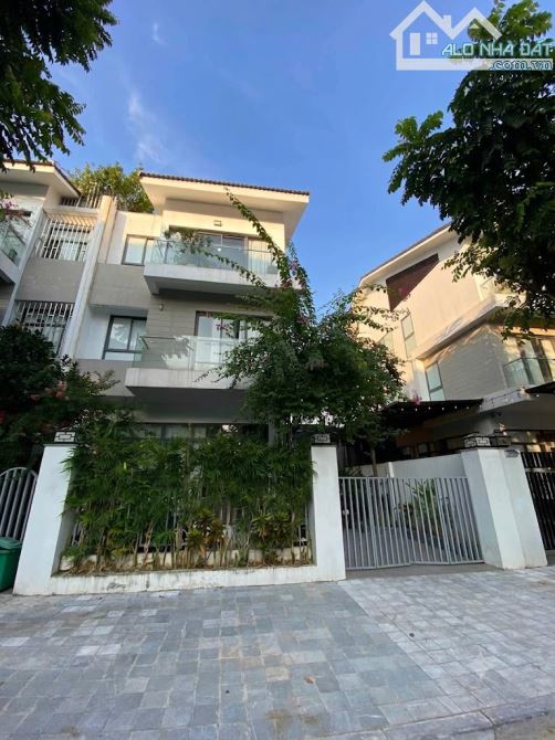 BT Dương Nội - Hà Đông, 200m2 thoáng sáng, full nội thất, gần ĐH Phenika