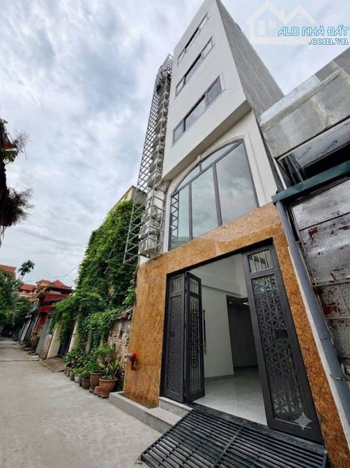 CHDV La Nội - Hà Đông, thang máy, full nội thất, pccc đủ, vij trí đẹp, ngay Aeon Mall HĐ